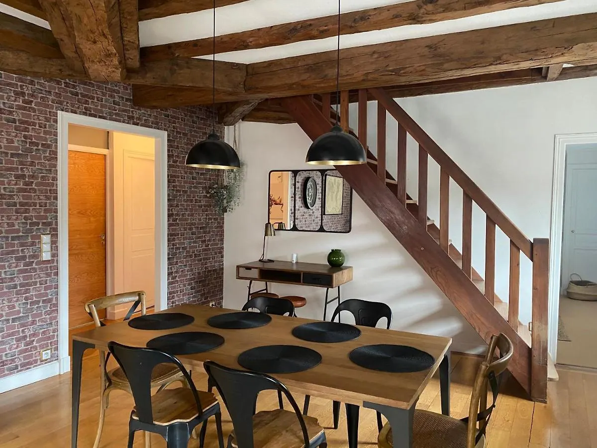 L'Albatros - Coeur De Vieille Ville & Bord De Canal Annecy Apartment